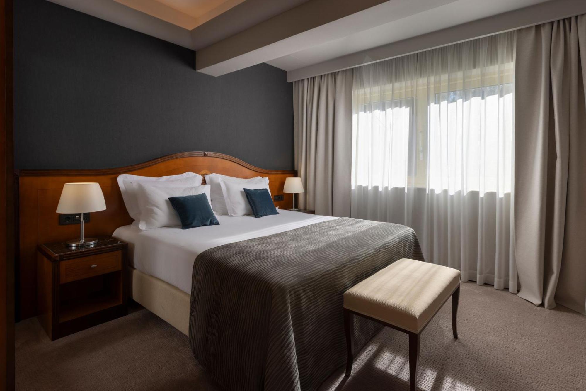 Suite Deluxe med terrasse og sjøutsikt
